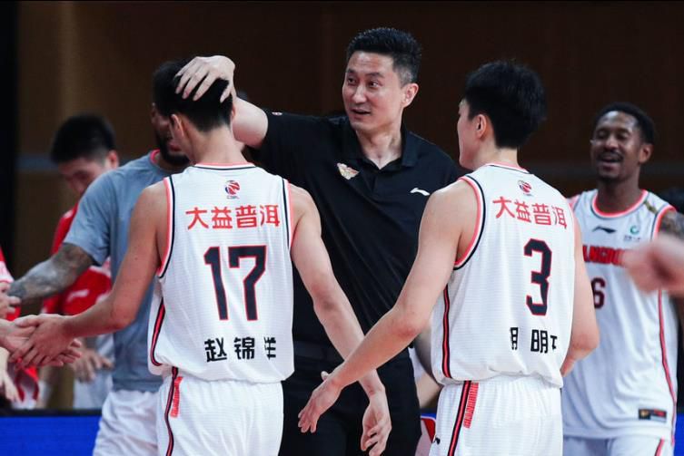 香港三级借妻艳史